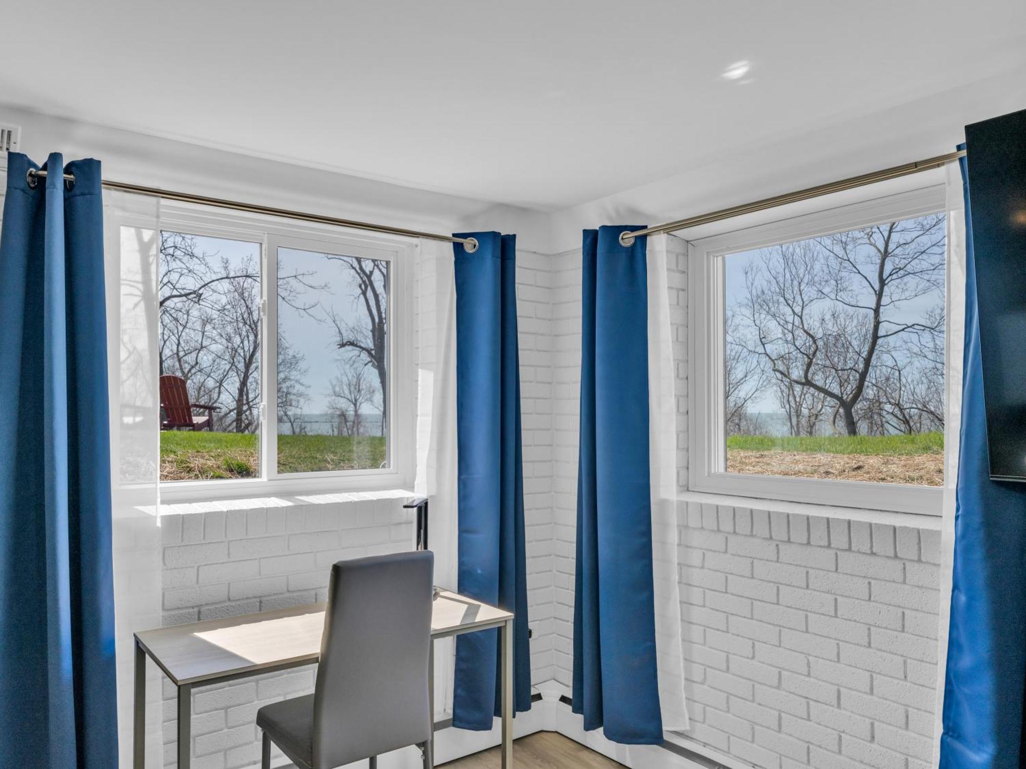 Cliffside Suite #3 - Seacliff Beach Suites Leamington Exterior foto
